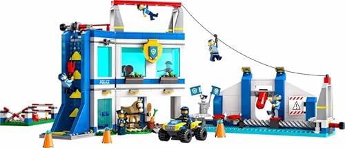LEGO 60372 City Le Centre d’Entraînement de la Police, avec Course d'Obstacle, Figurine de Cheval, Jouet Voiture, et Minifigurines Policiers, Cadeau pour Enfants 6 Ans à Noël