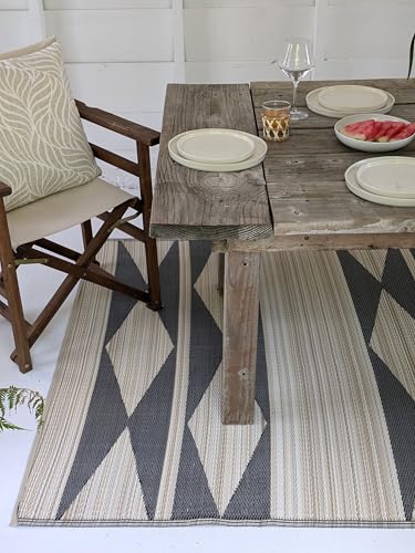 FAB HAB Outdoor-Teppich - wetterfest, farbecht, wendbar - recycelter Premium-Kunststoff - geometrisches Tribal - Terrasse, Balkon, Garten, Flur, Bad - Läufer Cairo Natur & Schwarz, 90x150 cm