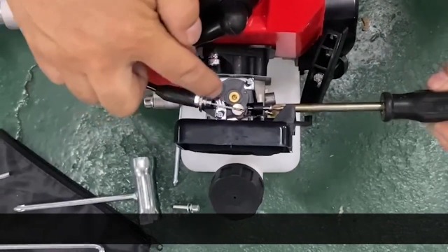 Amazon.co.jp: エンジン 草刈機 刈払機 ガソリン チップソー2枚付き 2