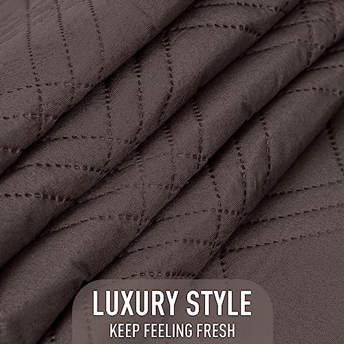 TAOCOCO Waterproof Sofa Cover for Dogs U-Shaped Couch (Chocolate)