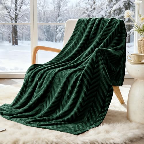 Whale Flotilla Flannel Fleece Throw Blanket for Sofa, 130x150 CM Soft Fluffy Velvet Sofa Blanket with Decorative Chevron Pattern for All Season, Warm and Lightweight, Deep Green