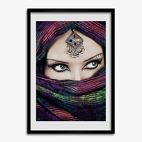 Cadre bois 50x70 Tulup pour sublimer un mur vide avec l'affiche femme indienne