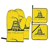 【Gants de cuisine】 Les gants résistants à la chaleur sont parfaits pour la cuisine à domicile ou le jardin, comme la cuisine, la pâtisserie, les grillades, les pique-niques et les grillades. Fonctionne parfaitement avec les fours, friteuses, micro-ondes, grille-pain, etc., ce qui en fait un cadeau pratique pour la famille, les amis, la fête des mères, les anniversaires et les pendaisons de crémaillère.