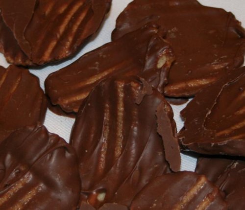 Chocolate Covered Potato Chips (No-Melt Guarantee) (Milk Chocolate, One Pounds)