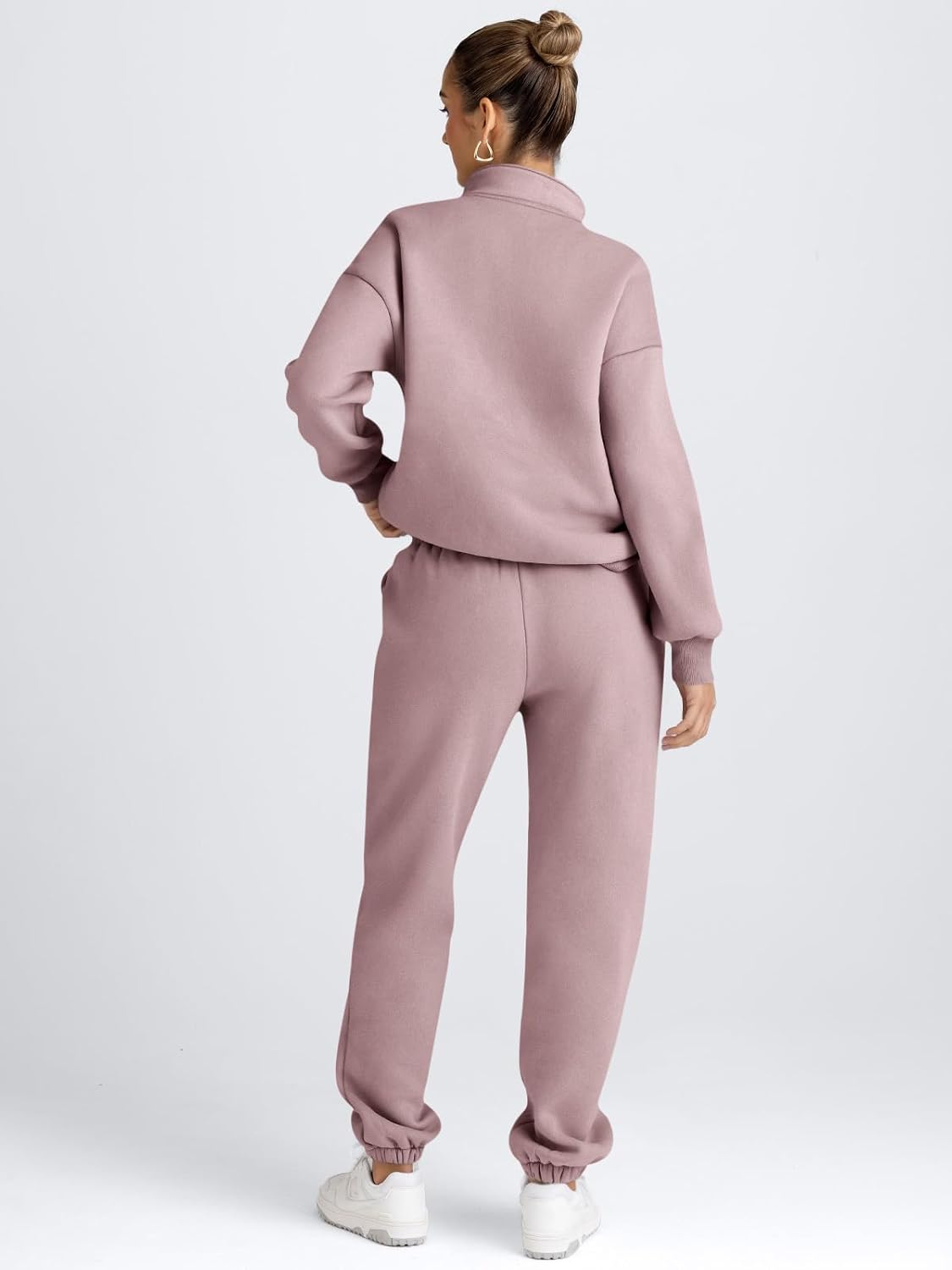  Women's Sweatsuits 2 Piece Outfits Lounge Sets thumbnail