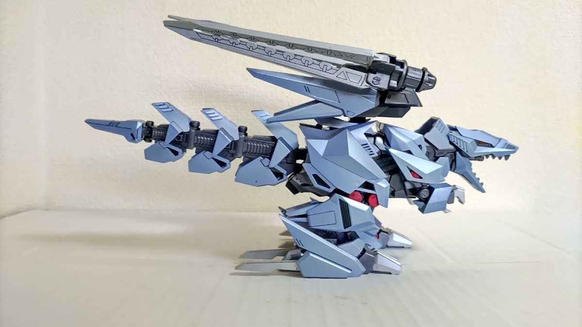 Amazon | ゾイド ZOIDS「バーサークフューラー塗装(シアンブルー