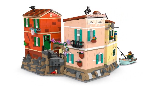 Amazon.com: LEGO Ideas Italian Riviera Building Set for Adults