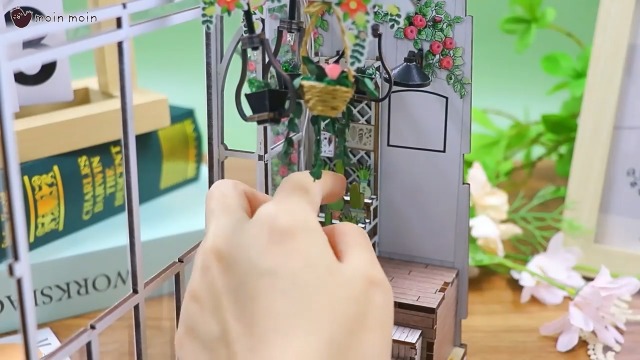 もーちゃんページ　クラフトバンド　きのこハウスと小物入れ もーちゃん様専用ページ クラフトバンド きのこハウスと小物入れ