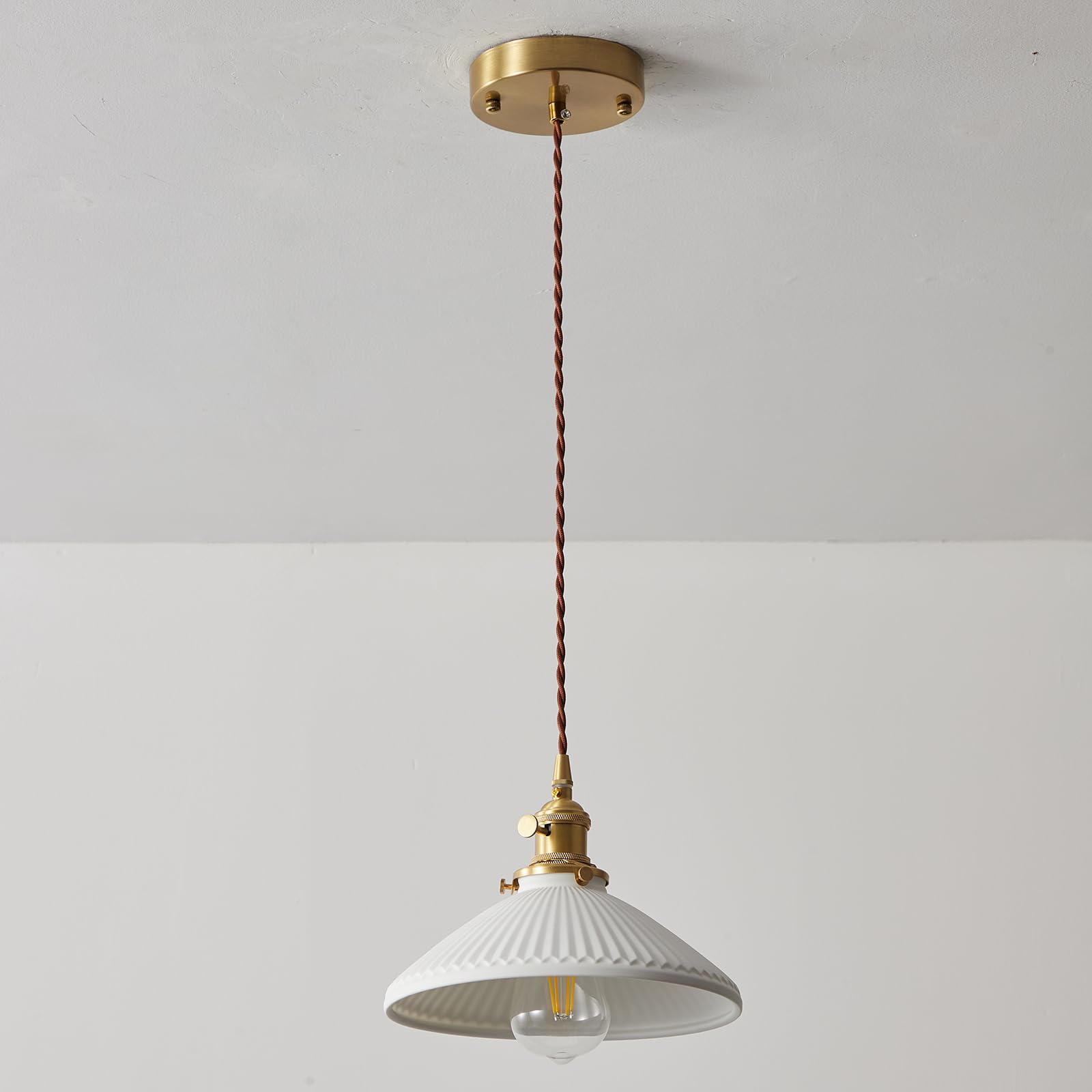 Lámparas colgantes de cerámica industrial vintage, cable colgante ajustable de 6.56 pies, enchufe de latón, compatible con bombillas E26/E27, lámpara colgante moderna ideal para cocina, 9