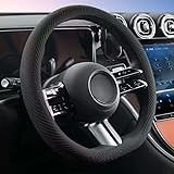 Préservez l'état impeccable de votre équipement d'origine, essentiel pour maintenir la valeur de revente du véhicule. Cette couche protectrice robuste défend la matière sous-jacente contre les agressions quotidiennes telles que les griffures d'ongles, le frottement des bagues et l'acidité naturelle de la peau. Elle bloque efficacement les rayons UV nocifs qui causent la décoloration et le craquellement du cuir ou du plastique au fil des années