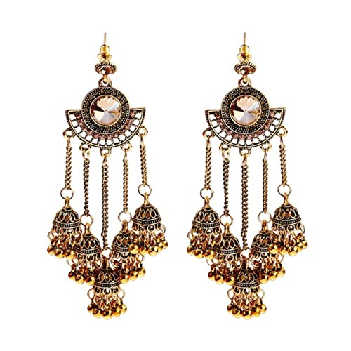 Bijoux indiens classiques avec longues chaînes de perles blanches au design rétro raffiné