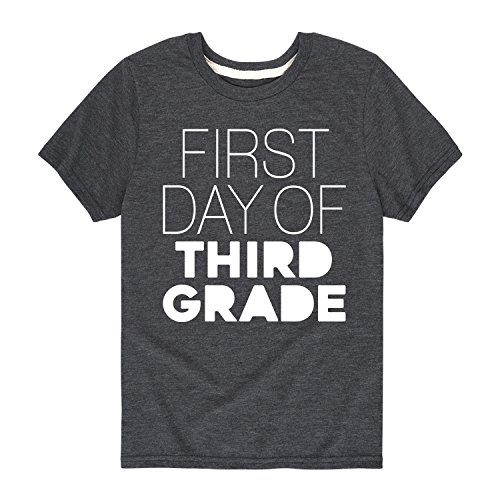 Instant Message - First Day of Third Grade - Youth Short Sleeve Graphic T-Shirt