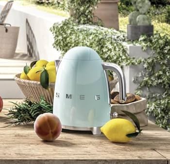 SMEG ミントグリーン 電気ケトル 本体 Amazon.com: SMEG 50's Retro Style Electric Water Kettle with