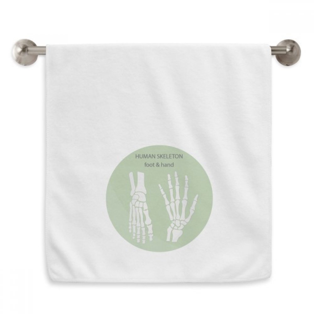 Serviettes squelette humain moelleuses pour une décoration de salle de bain gothique chic
