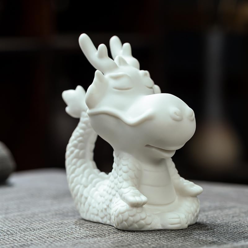Hormsdar Hand-Made Tea Pet Dragon Funny Cute White Ceramic Statue Kung Fu Tea Tray Decor Tea Lover's Gift Home Office Desk Feng Shui Ornament (B)