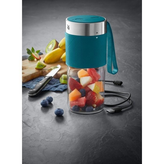 WMF Küchenminis Mix on the Go 300 ml, Mini Mixer to Go, USB Mixer Smoothie Maker, mixeur personnel rechargeable, mixeur portable pour smoothies, shakes, essence