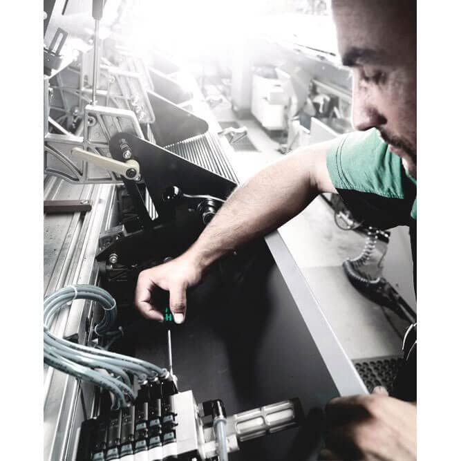 Image of Wera 05118010001 Kraftform Micro 2035 Slotted Electronics Precision Screwdriver, 3mm Head, 80mm Blade Length
