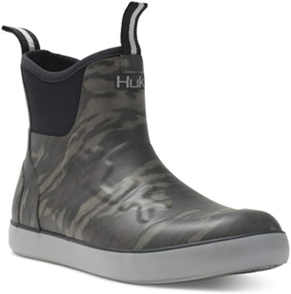 huk water boots