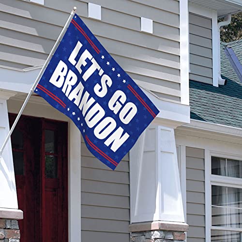 Drapeau Lets Go Brandon pour habiller un mur vide de studio