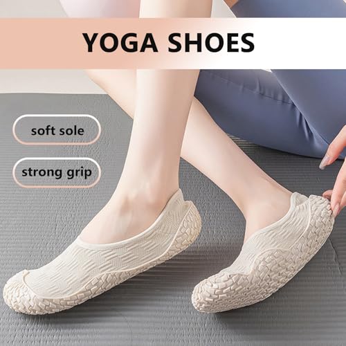 Women’s Sock Shoes Indoor Workout Sneakers Barefoot Indoor Fitness Shoes Gym Lightweight Sneakers for Home Gym2