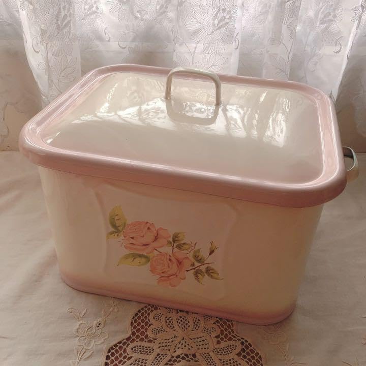 イマン、ダイアナローズ、バスケットローズ、クリスマスツリーと