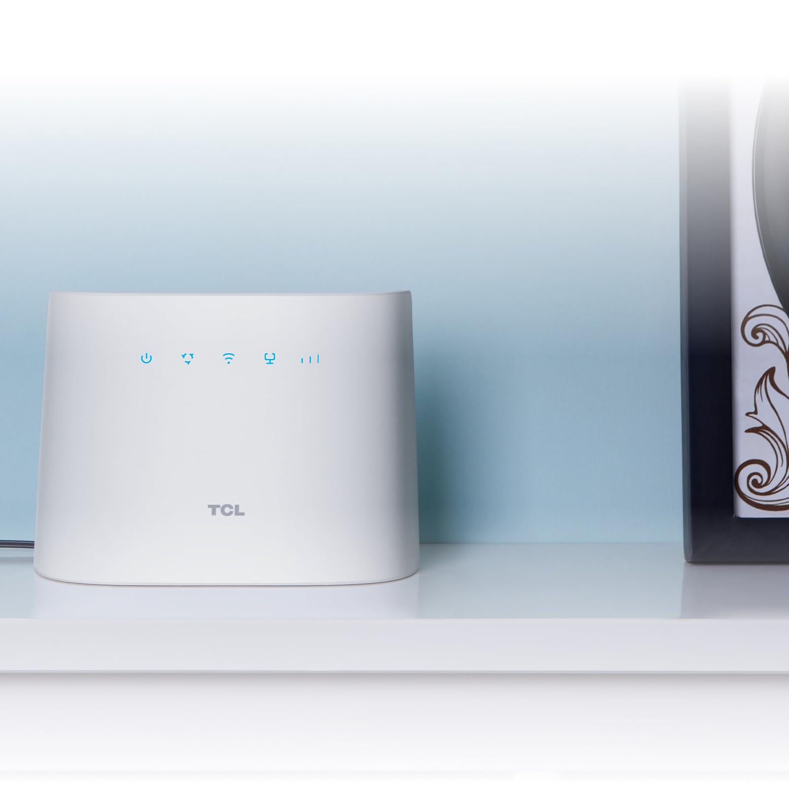 TCL LINKHUB HH132-4G LTE CPE ad alta velocità con Wi-Fi a doppia banda, fino a 600 Mbps in download, fino a 64 connessioni di dispositivi
