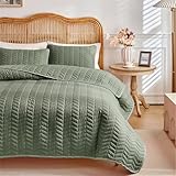 Aspect Élégant : Ce couvre lit présente avec des coutures méticuleuses, ajoutant une touche naturelle et verte à la literie. Parfait pour la décoration de votre chambre et également merveilleux en cadeau.