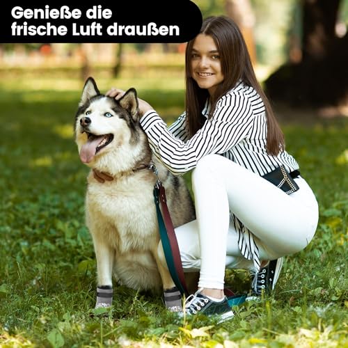 Apoway 4 Stück rutschfeste Hundesocken Anti Rutsch, Pfotenschutz Hund wasserdicht mit verstellbaren Riemen und zweiseitiges Silikon, Antirutschsocken Hund für Kratzern/Hitze/Kälte/Leckschutz, M