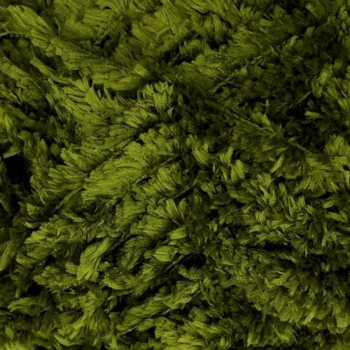 Image of Plush Faux Fur Bulky Yarn, Super Soft Fluffy Fuzzy for Knitting Crocheting Crafting, 100 Gram (3.53 Ounces) 109 Yards (100 Meters) (Olive Green) (5 Skeins)