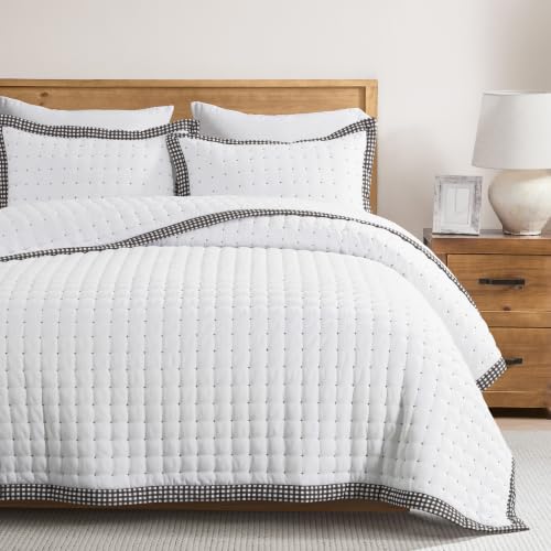 Image of WDCOZY Cloud Soft Quilt Set, Oversized King Size, White Trim 116x106 inches