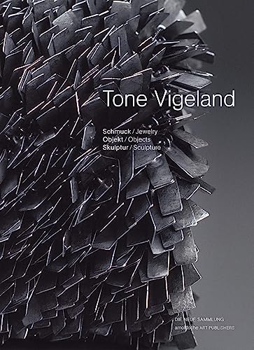 Tone Vigeland: Jewelry - Objects - Sculpture