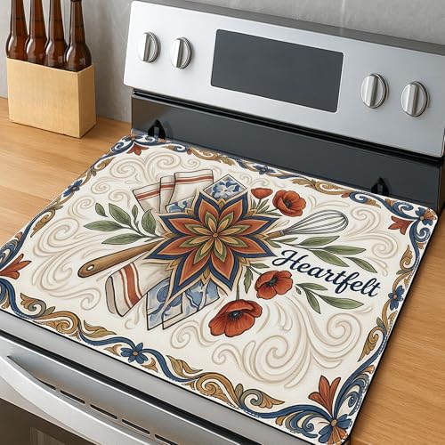 Petits espaces de cuisine protégés par une housse à fleurs - 5