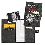 BABY'S ERSTES TAGEBUCH: Neben dem Pass selbst kannst Du im Mom Organizer auch die ersten Bilder Deines Kindes sammeln, kleine Notizen, den Impfpass, Befunde oder Visitenkarten. Ein kleines und ein großes Fach bieten ausreichend Platz.