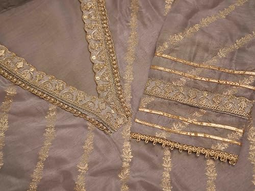 Image of Kaari Women's Embroidered Kurta Set with Dupatta - Festive Kurta Set for Women Polyester