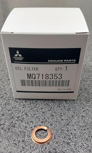 Image of Genuine Mitsubishi oil filter for Mitsubishi Outlander 2022-2025