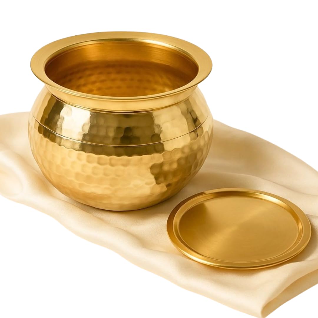 HOKOYA Pure Brass Handi with Lid (2Liters) | Traditional Pital Cooking Pot for Kitchen & Biryani | Handmade Mirror Finish Brass Utensil for Home Chefs & Gifting