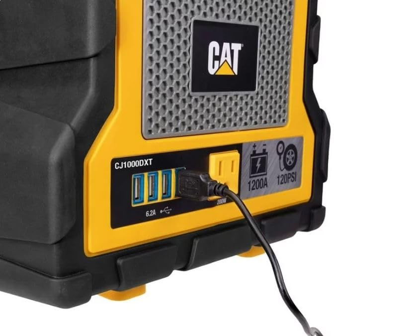 portable battery operated generator DuroMax XP9500iHT 9,500 Watt Portable Tri Fuel Inverter Generator main image 1