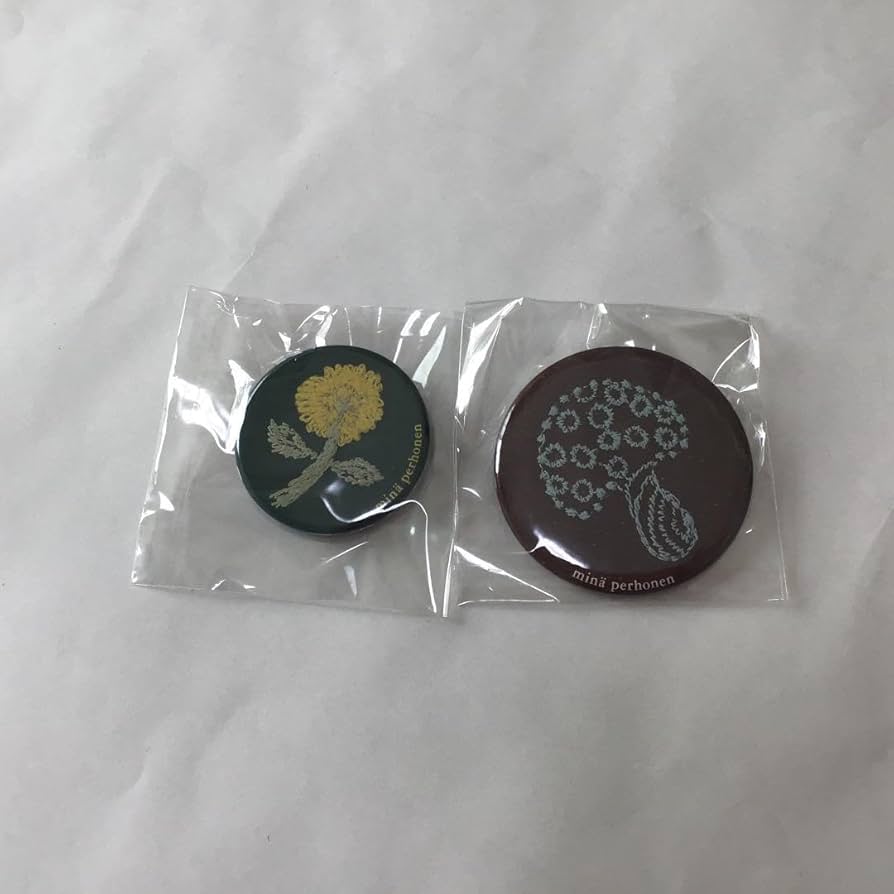 ミナペルホネン mina perhonen バッジ3個セット　新品　⑤ mina perhonen（ミナペルホネン）サンキューベリーバッジ3点