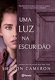  Uma Luz na Escuridão (PLANETA PORTUGAL) (Portuguese Edition)