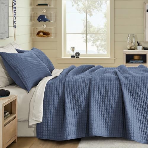 Image of Wonderful 3 Piece Waffle Weave Quilt Set King, Dusty Blue Lightweight Bedspread Coverlet for All Season, Ultra Soft Microfiber Bedding Set with 2 Pillow Shams, Waffle Pattern Quilted Design 104 inchx94 inch | Breathable & Cozy