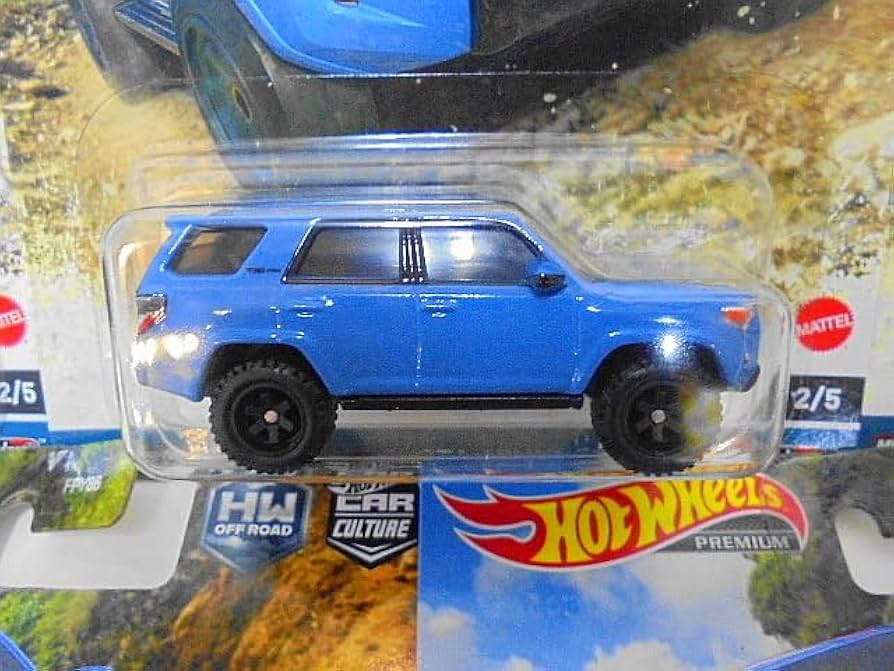 ハイラックスサーフの車のおもちゃ Amazon | トミカ 84 トヨタ ハイラックス サーフ（緑）SCALE 1