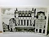  Béthune Frankreich. La Grand Place, Hotel du Vieux Beffroi. Alte Ansichtskarte / Postkarte s/w, ungel. ca 50ger Jahre ?. Gebäudeansicht
