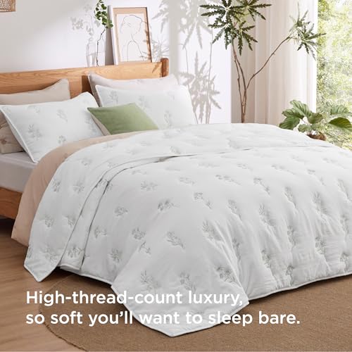 Image of Bedsure Cloud Quilt Queen Size, Botanical Floral Quilt for Modern Farmhouse Bedding, Super Soft Bedspread Queen Size, White Lightweight Comforter 90x96 Inch