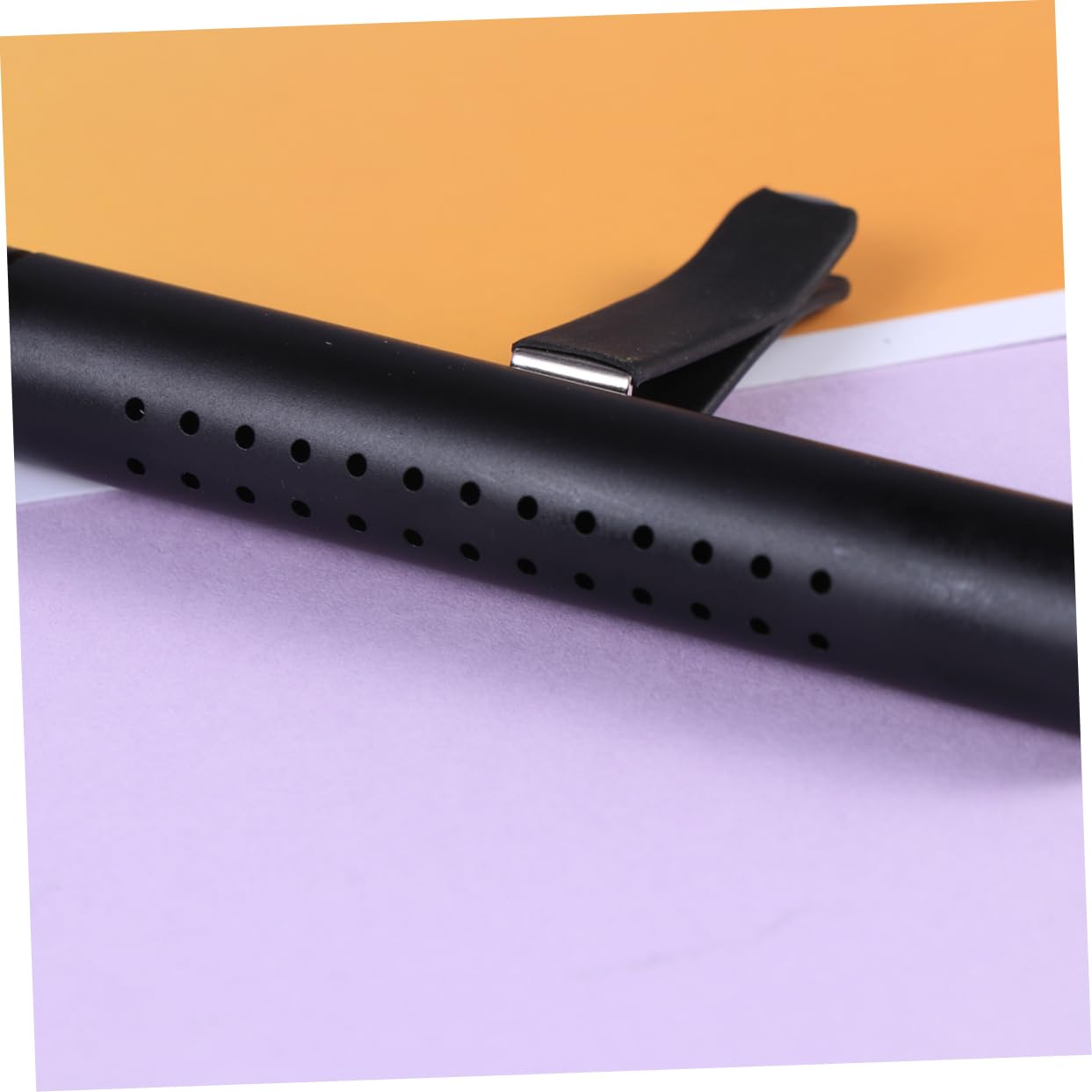 iplusmile 3pezzi Diffusore Di Per Auto Silicone Con Clip Per Ventilazione Profumo Per Auto Con Bastoncino Di Ricambio Design Elegante e Funzione Per Eliminare Odori Sgradevoli Nero