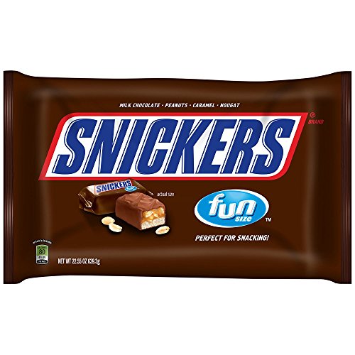 Snickers Fun Size Chocolate Candy Bars 20.77-Ounce Bag
