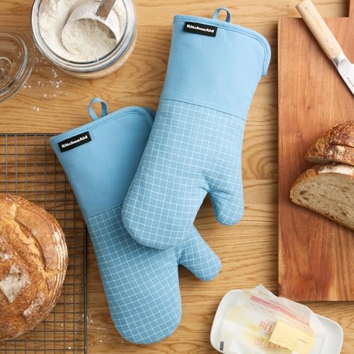 KITCHENAID Gourmet Series Gridlines Oven Mitts 2-Pack Set, Heat Resistant up to 600°F, Soft Silicone Grip, Magnetic Cuff, Blue Velvet, 7