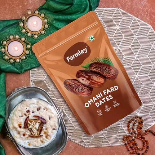 Image of Farmley Omani Fard Dates /Khajur, 500 g | Healthy Snacks, Rich in Fibre, Naturally Sweet, Naturally Low-Fat Food