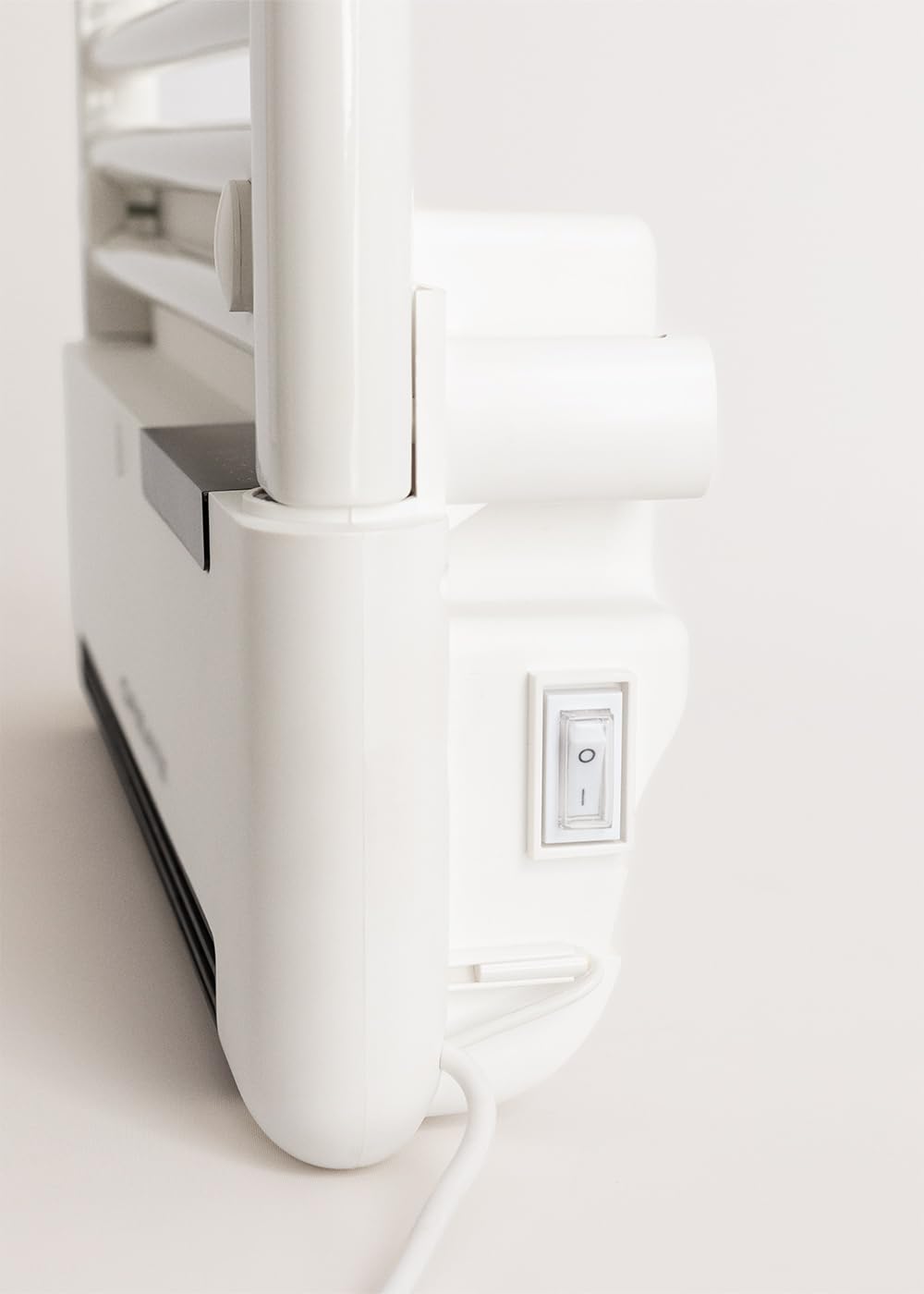 CREATE / Warm Towel Advance/Toallero eléctrico con Calefactor y WiFi Blanco / 51,5x11x115,5 cm/Control Desde la App, Pantalla LDC, 2 potencias, tecnología PTC, deteción Ventanas Abiertas, 1000W