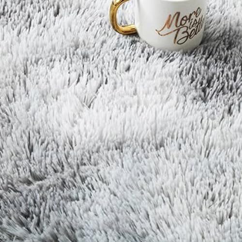 Tapis doux chambre 180x280 cm gris clair aspect fourrure à poils courts