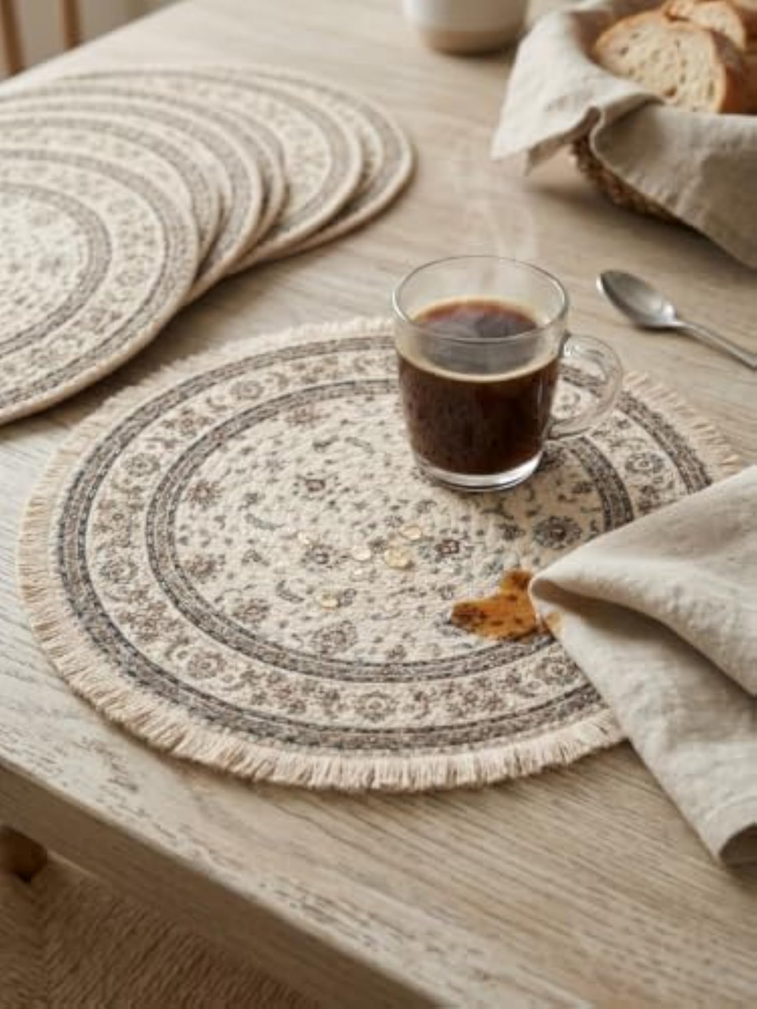 Printed Round Placemats Set of 6, Beige